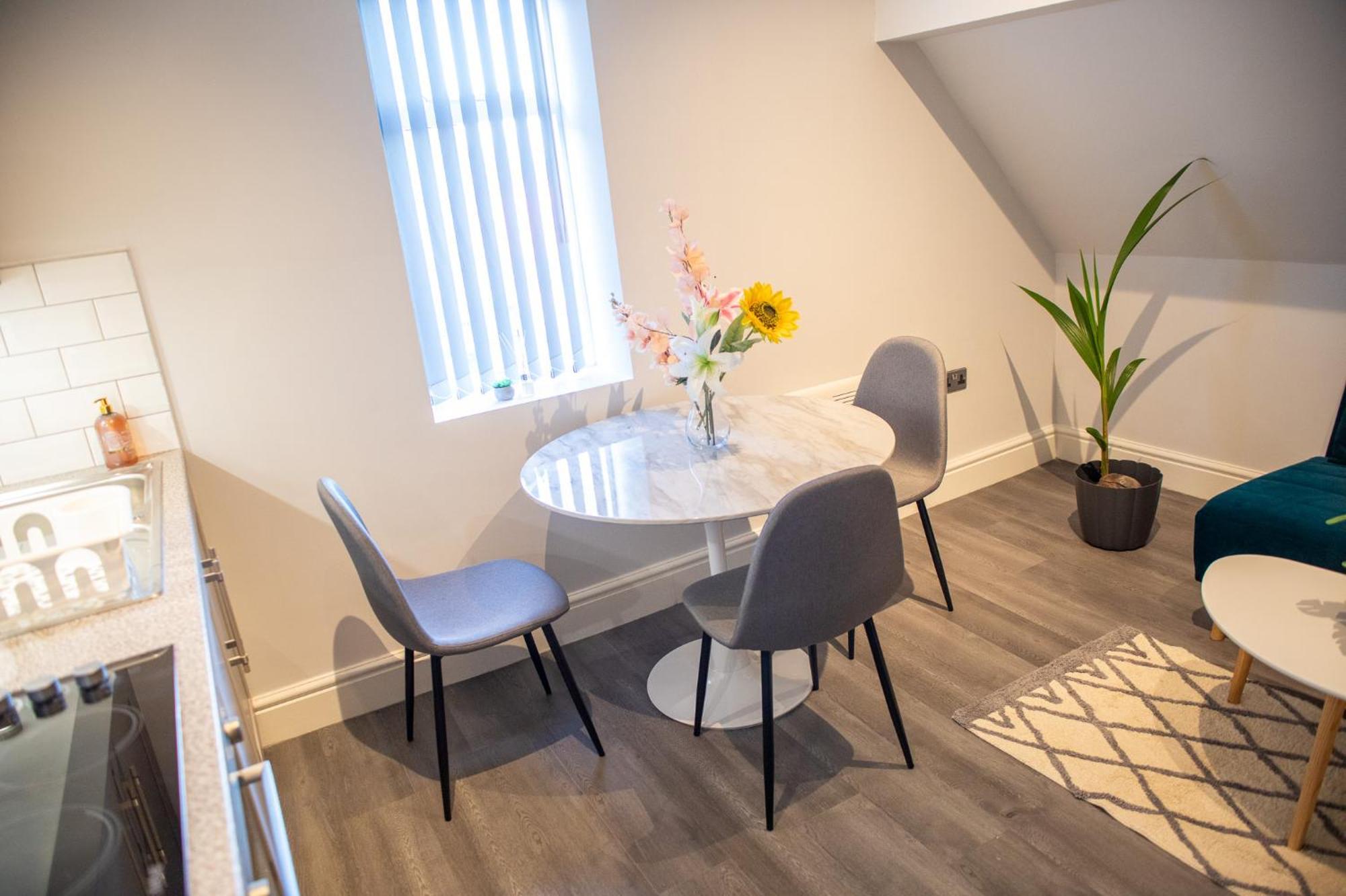 Msrsh Lux 5 Apartment Manchester Bagian luar foto