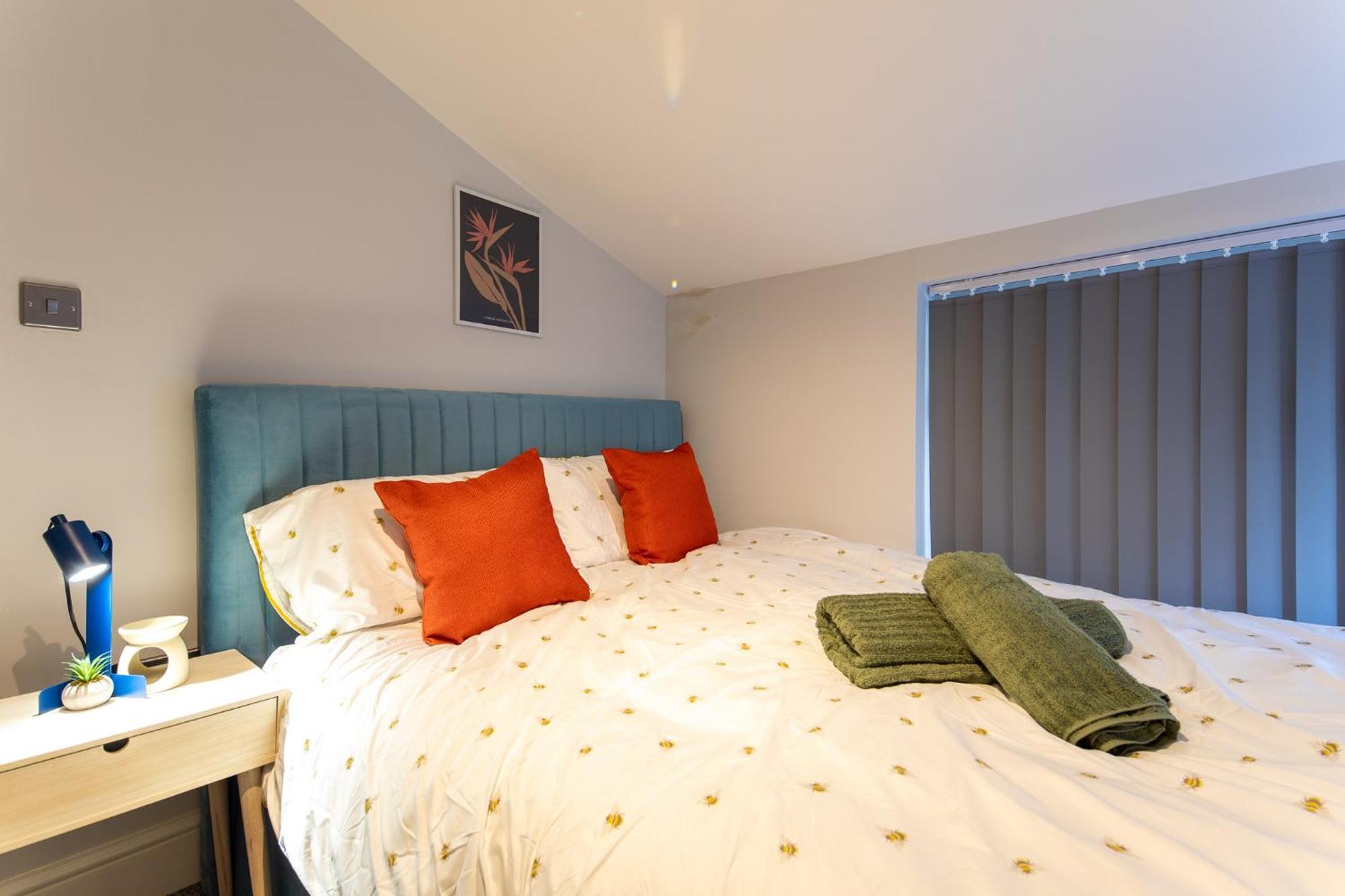 Msrsh Lux 5 Apartment Manchester Bagian luar foto